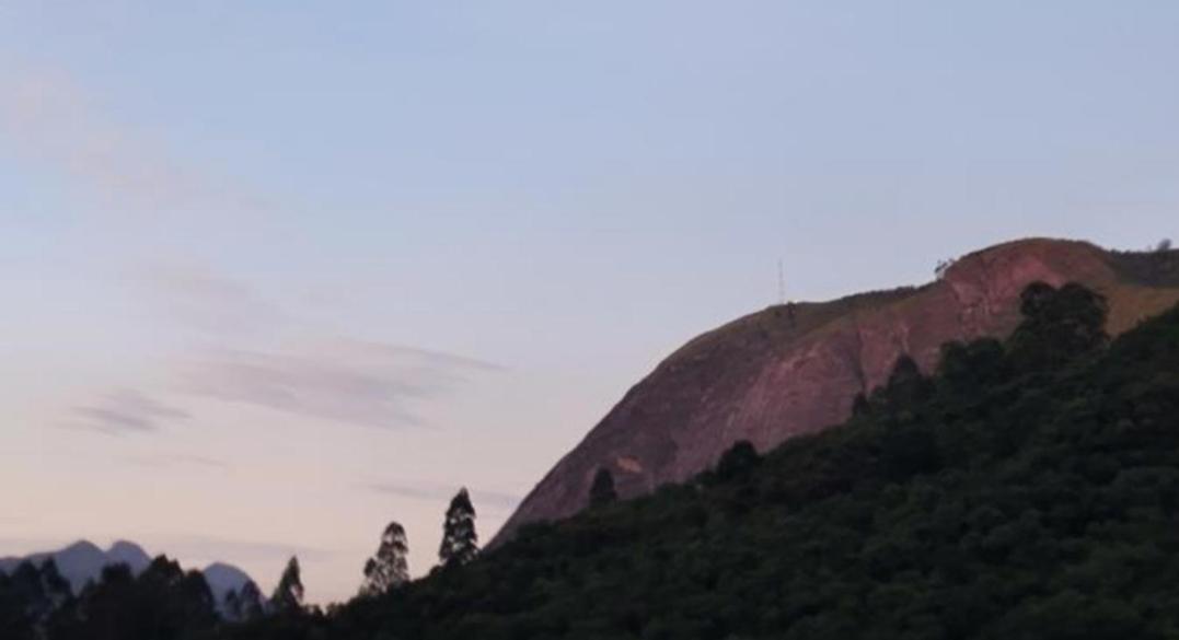 Apartamento Vista Da Montanha Nova Friburgo Exteriör bild
